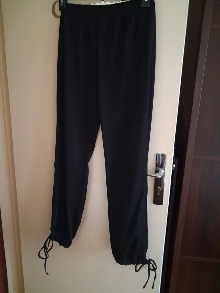 Linda calça preta leve 3 Suisses tamanho 36 – photo 2